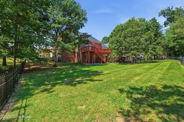 3528 Hedgewick Pl, Louisville, KY 40245