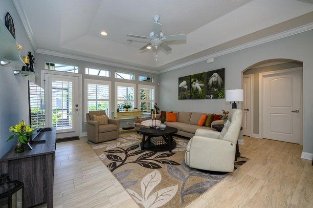 68 Ocale Ct, St Augustine, FL 32084