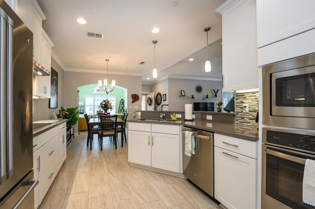 68 Ocale Ct, St Augustine, FL 32084