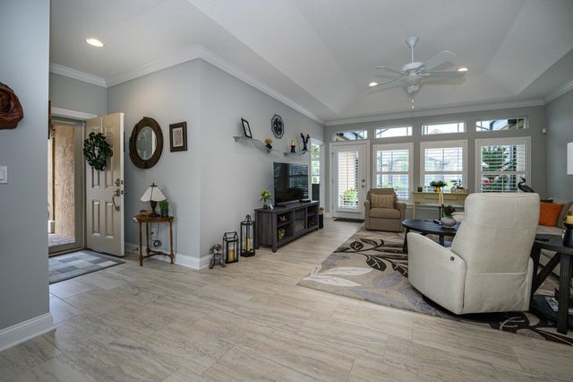 68 Ocale Ct, St Augustine, FL 32084