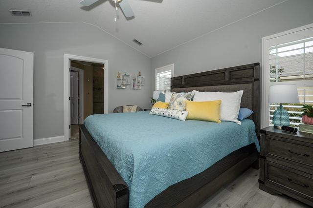 68 Ocale Ct, St Augustine, FL 32084