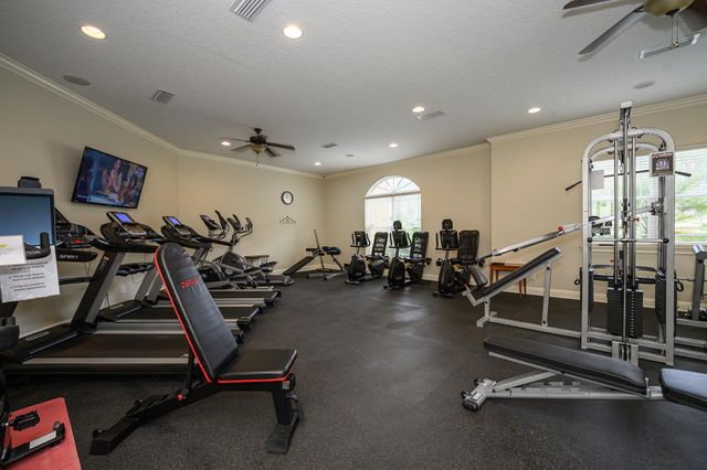 68 Ocale Ct, St Augustine, FL 32084