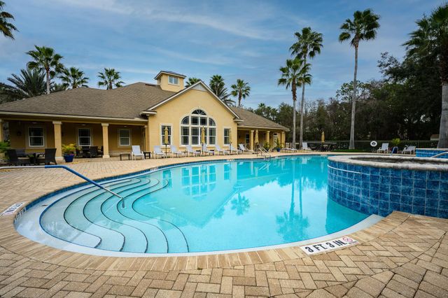 68 Ocale Ct, St Augustine, FL 32084