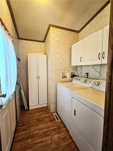 26 Kelly Lane, Coventry, RI 02816