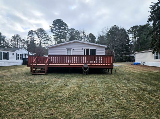 26 Kelly Lane, Coventry, RI 02816