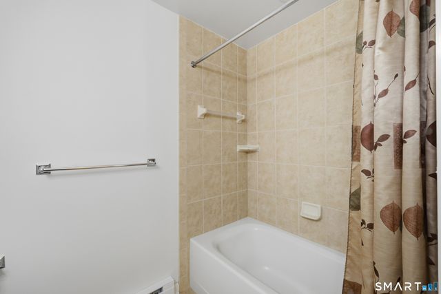 207 Barncroft Road, Stamford, CT 06902