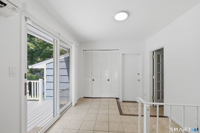 207 Barncroft Road, Stamford, CT 06902