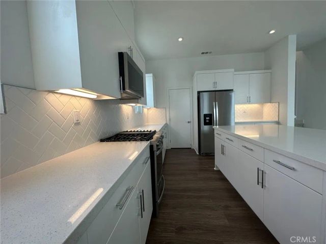 1723 W Cara Dr, Anaheim, CA 92805