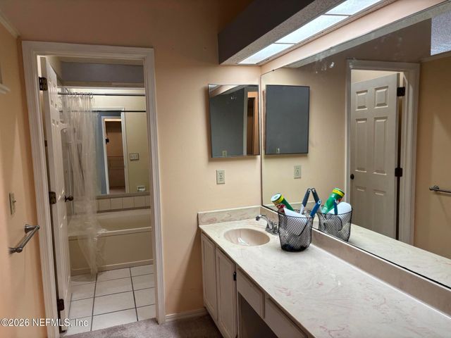 7750 MANASSAS Court E, Jacksonville, FL 32277
