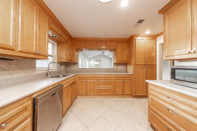 3023 Conway Street, Houston, TX 77025