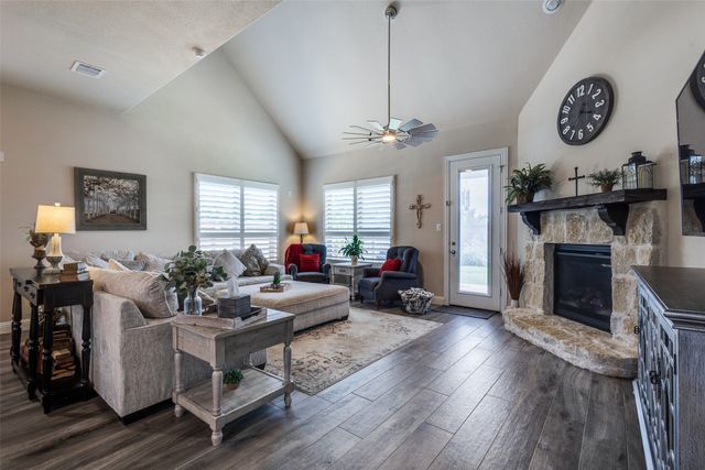 7701 Caddo Cove, Mckinney, TX 75071