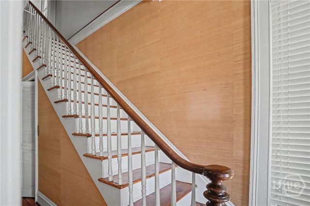 221 E Charlton Street, Savannah, GA 31401