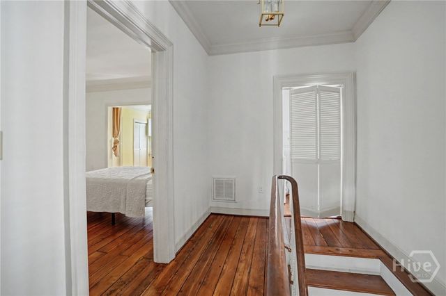 221 E Charlton Street, Savannah, GA 31401