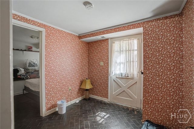 221 E Charlton Street, Savannah, GA 31401