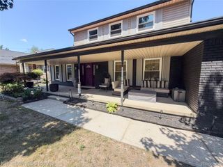 32480 Pembroke Street, Livonia, MI 48152