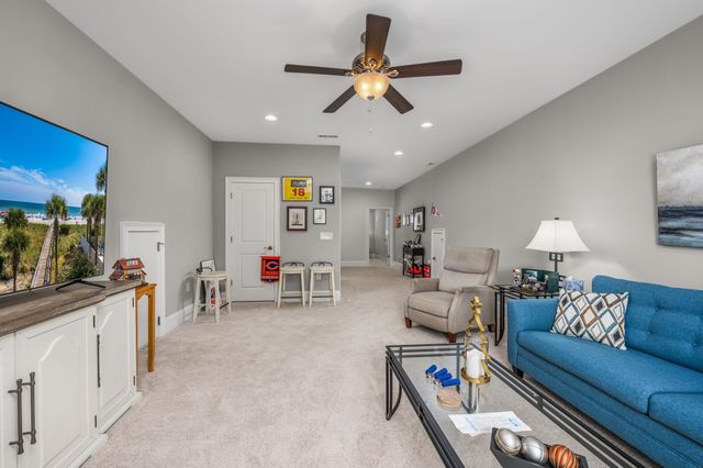 1017 Planters Pl., Myrtle Beach, SC 29579