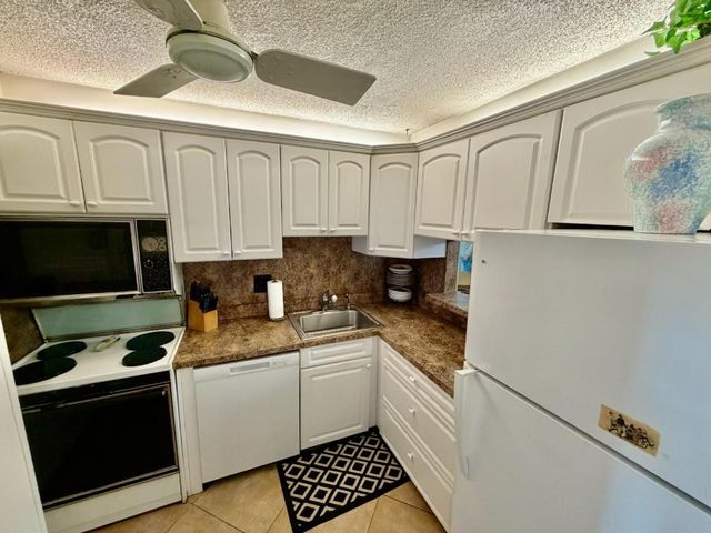 5300 NE 24th Terrace 314C, Fort Lauderdale, FL 33308