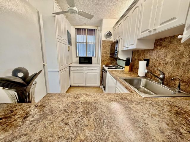 5300 NE 24th Terrace 314C, Fort Lauderdale, FL 33308