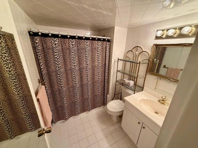 5300 NE 24th Terrace 314C, Fort Lauderdale, FL 33308