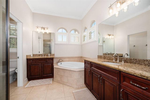 13549 NW 9TH ROAD, Newberry, FL 32669