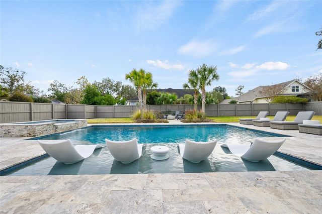 13549 NW 9TH ROAD, Newberry, FL 32669