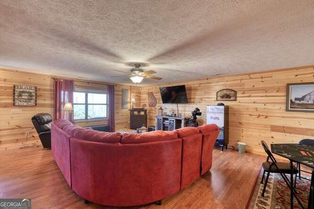 330 Mattie Lane, Blairsville, GA 30512