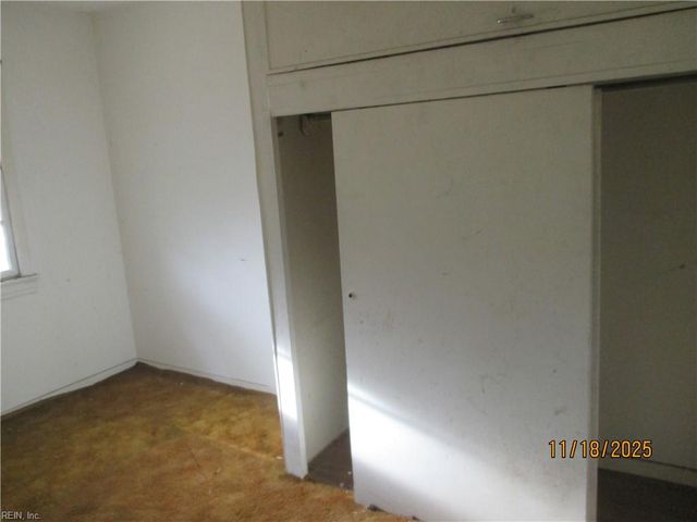 1014 E Russell CT, Newport News, VA 23605