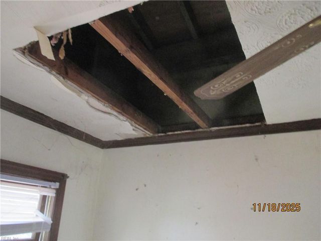 1014 E Russell CT, Newport News, VA 23605