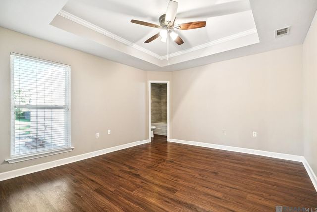 12457 Pendarvis Ln, Walker, LA 70785