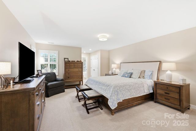 11-C Heather Way, Candler, NC 28715