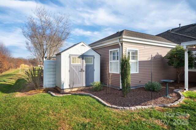 11-C Heather Way, Candler, NC 28715