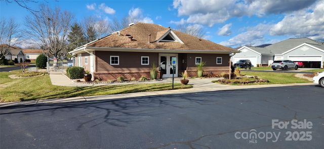 11-C Heather Way, Candler, NC 28715