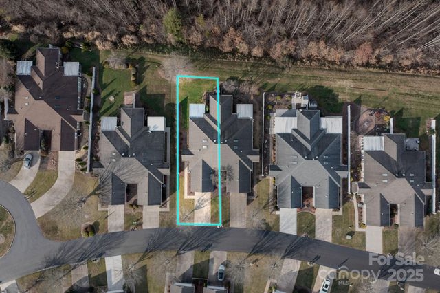 11-C Heather Way, Candler, NC 28715