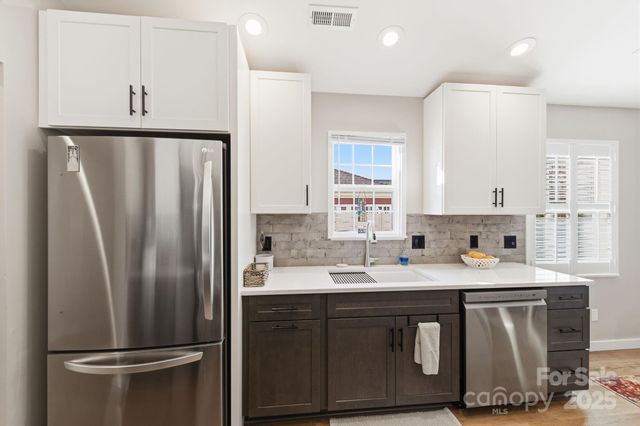 11-C Heather Way, Candler, NC 28715