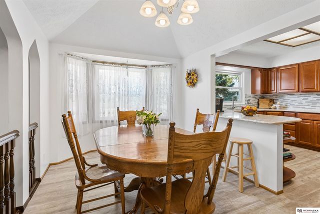 10821 Borman Avenue, Omaha, NE 68137