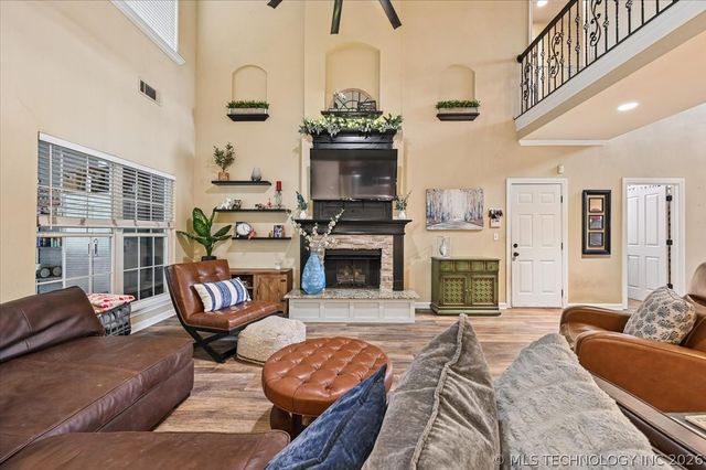 13904 E 89th Court North, Owasso, OK 74055