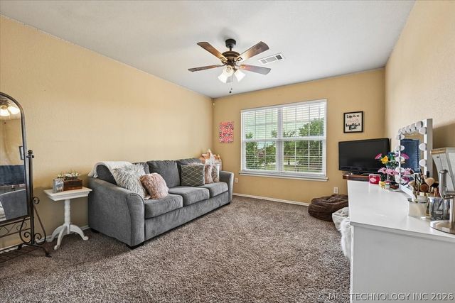 13904 E 89th Court North, Owasso, OK 74055