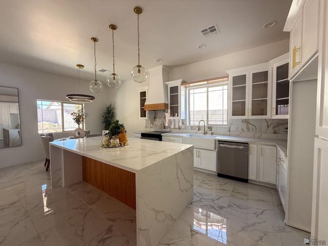 1651 E Union St, San Luis, AZ 85336