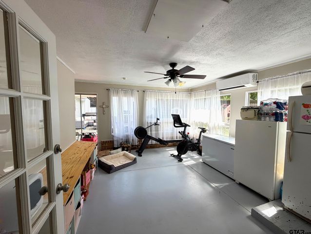 19017 Pinedale Circle, Flint, TX 75762