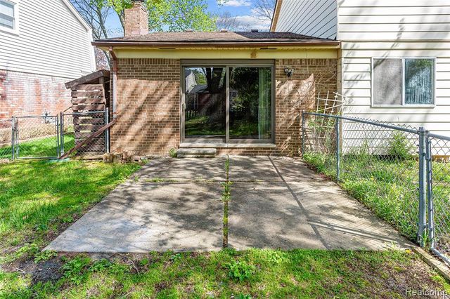 46323 Gainsborough Drive, Canton, MI 48187