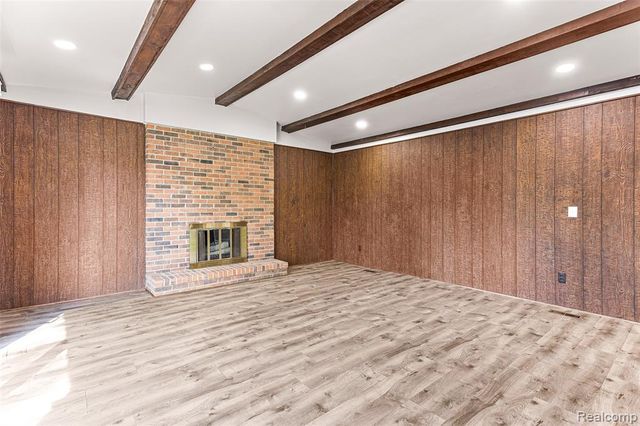 46323 Gainsborough Drive, Canton, MI 48187