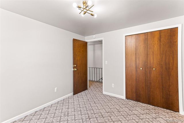 46323 Gainsborough Drive, Canton, MI 48187