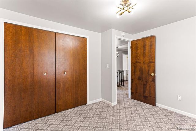 46323 Gainsborough Drive, Canton, MI 48187