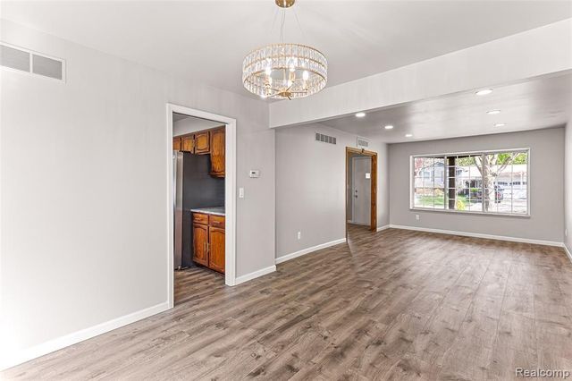 46323 Gainsborough Drive, Canton, MI 48187