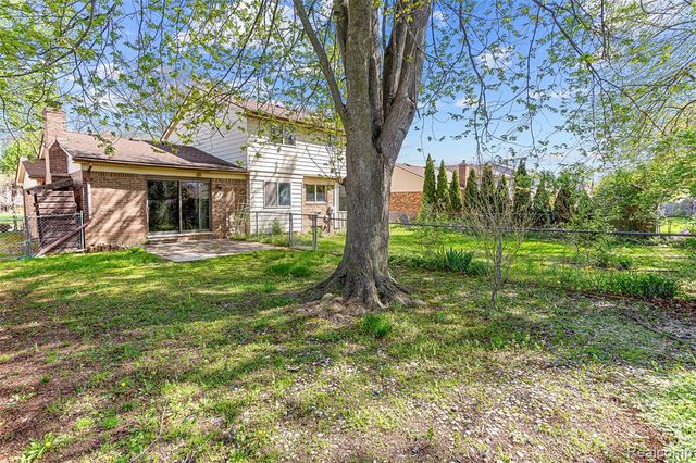 46323 Gainsborough Drive, Canton, MI 48187
