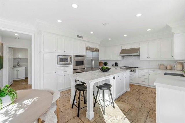 2 Agostino, Newport Coast, CA 92657
