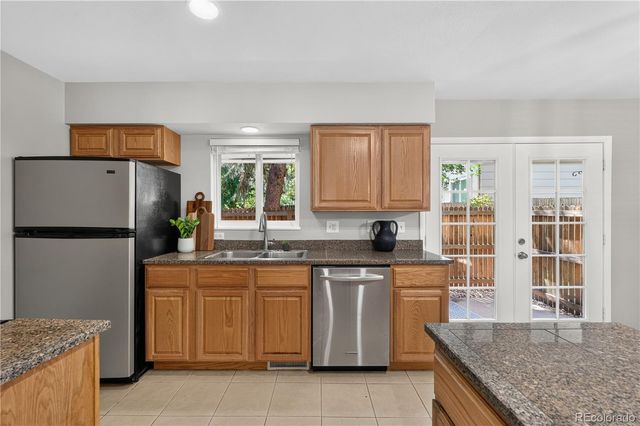 6033 S Sterne Parkway, Littleton, CO 80120