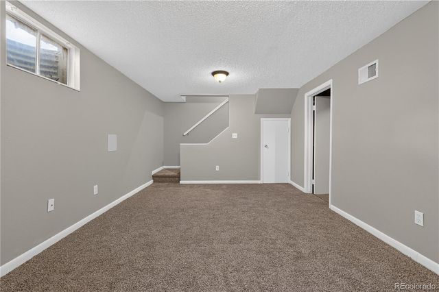 6033 S Sterne Parkway, Littleton, CO 80120