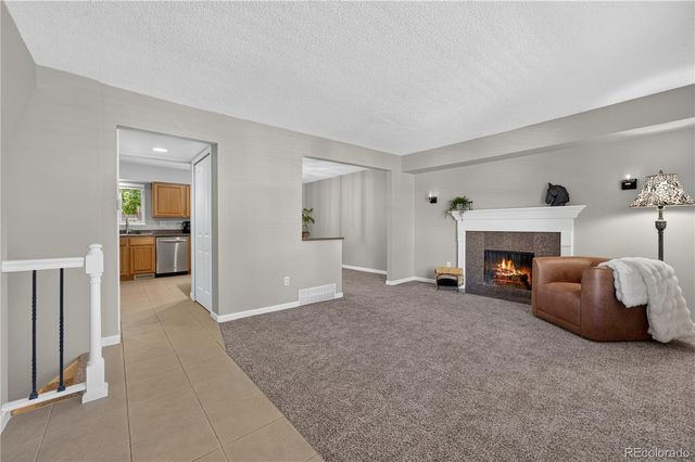 6033 S Sterne Parkway, Littleton, CO 80120