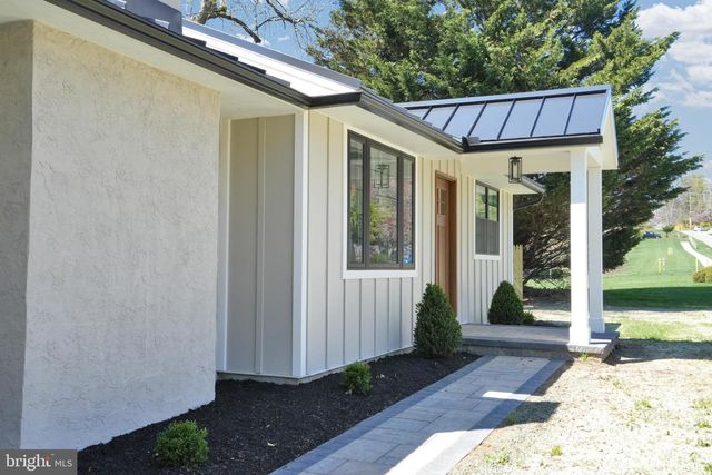 1312 S SHIP RD, West Chester, PA 19380